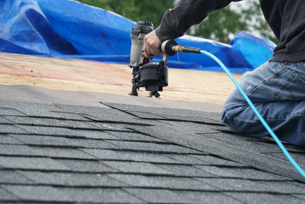 Best Commercial Roofing Services  in Centerville, IA